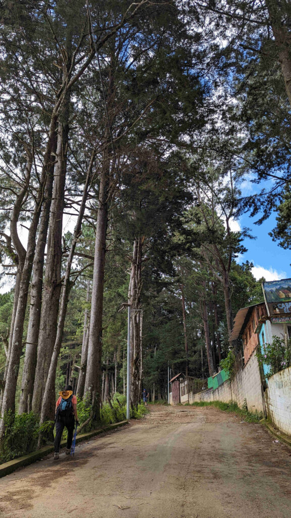 Inicio de caminata por Calle Río Chiquito